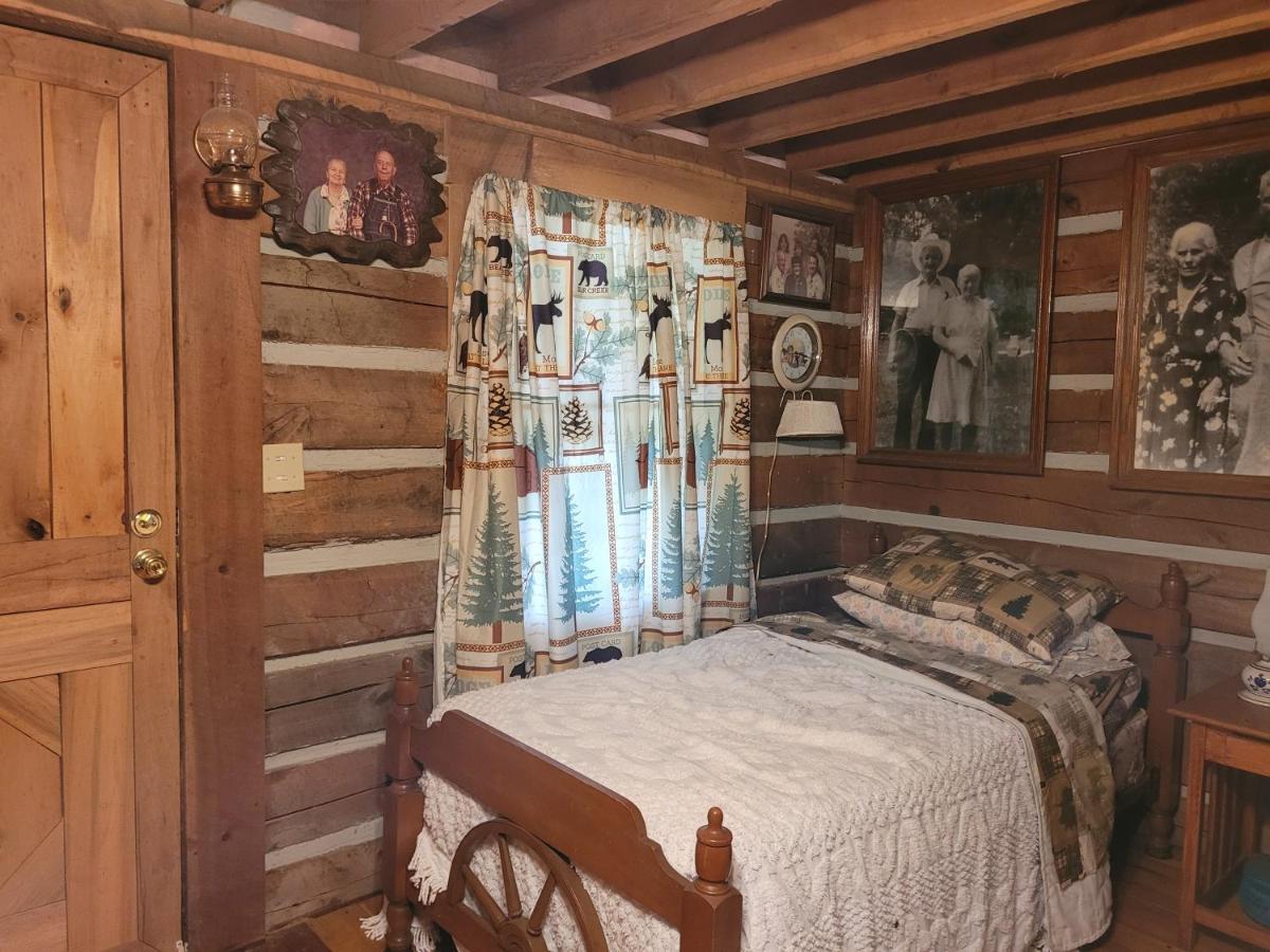 Mountain Memories Cabin Rental Booneville Exteriör bild